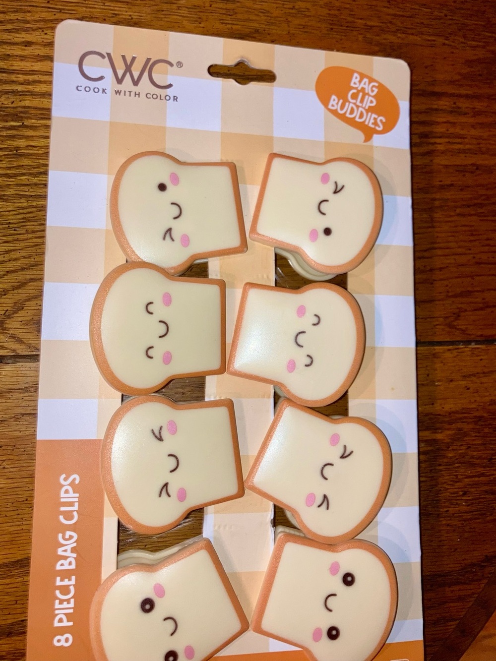 CWC Bag Clip Set  -  8 Smiling Toast Clips with magnet backs - NEW